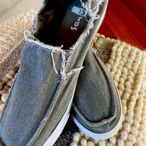 Sanuk Vagabond men’s size 12 shoes